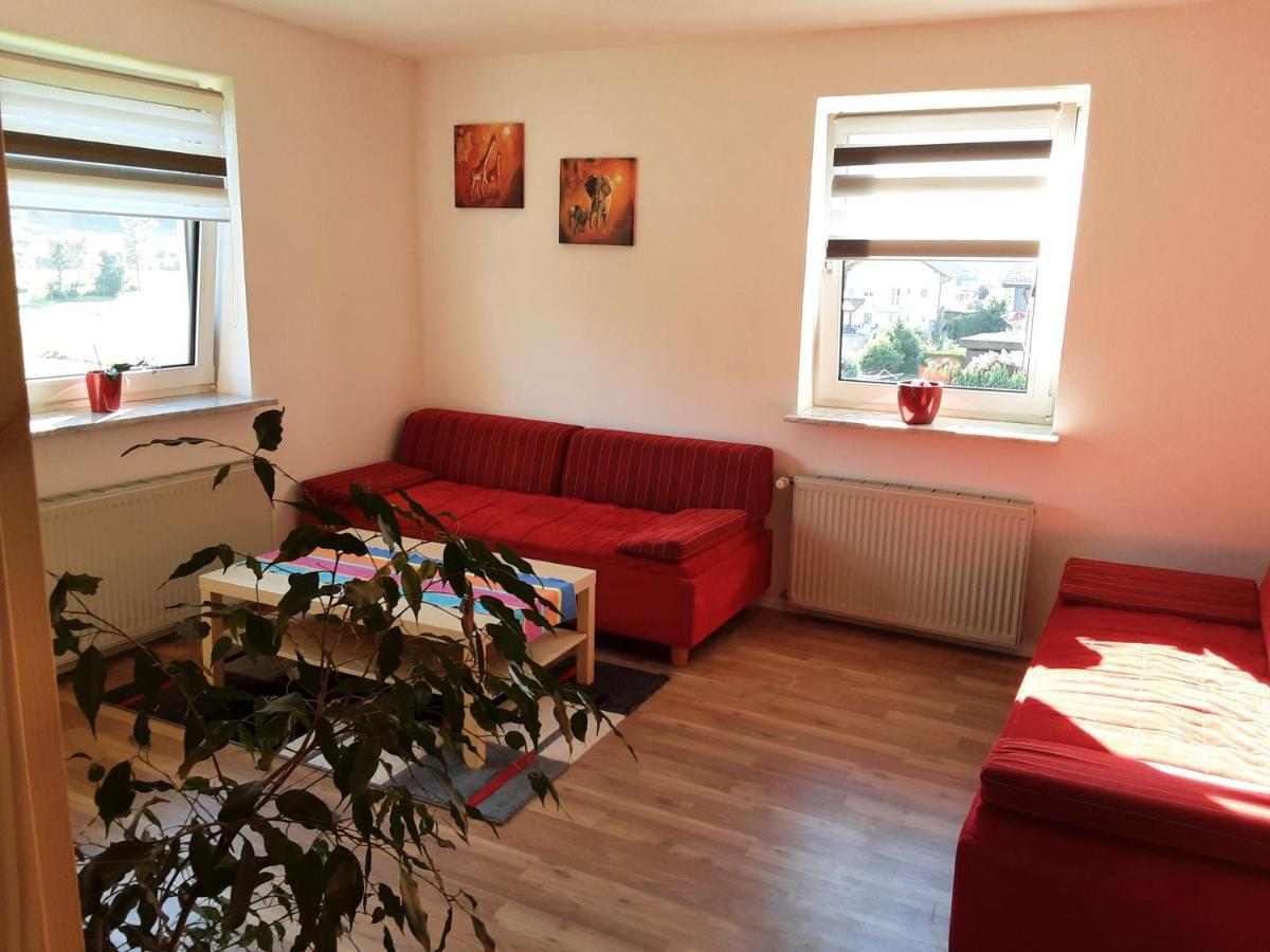 Apartment - Ferienwohnung 2 Treffen Am Ossiachersee Exteriér fotografie